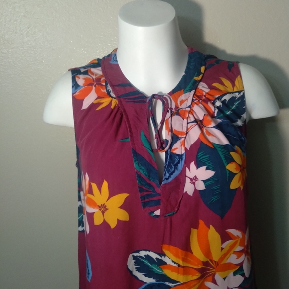 Old Navy dress/top Size Small - Picture 2 of 7